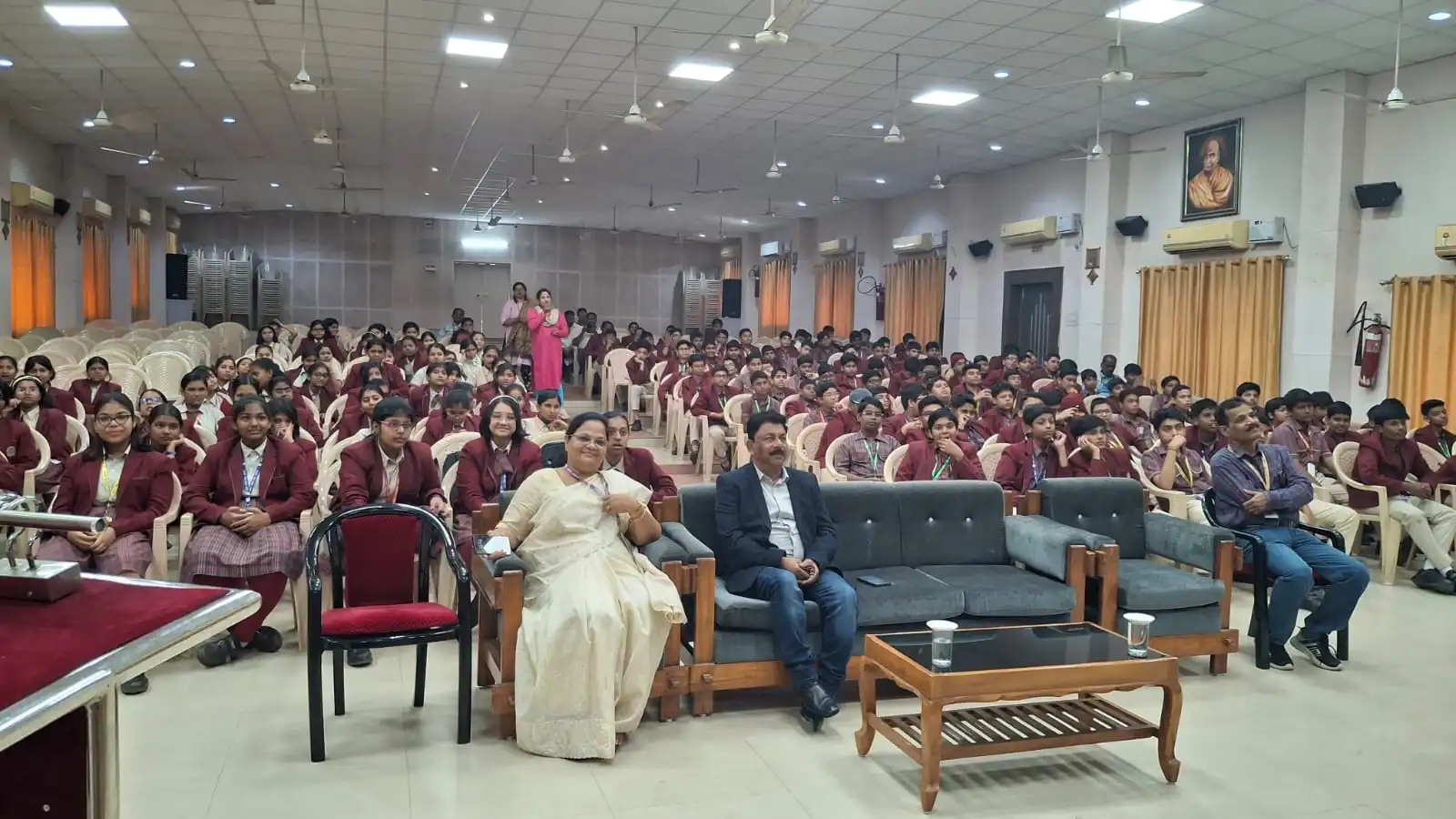 Interactive orientation and theory sessions